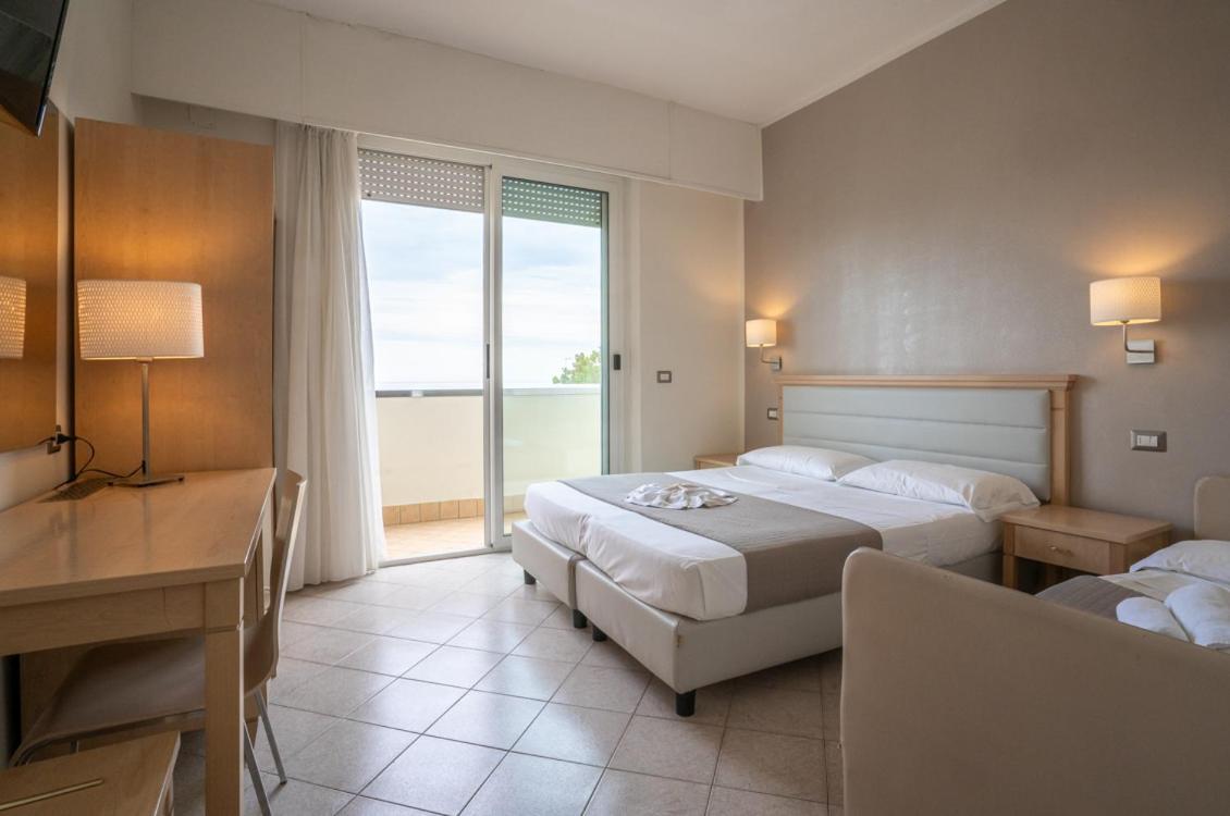 Hotel Adriatic&Beauty Rimini Kültér fotó