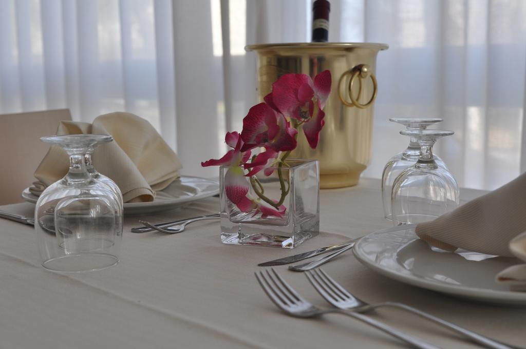 Hotel Adriatic&Beauty Rimini Kültér fotó