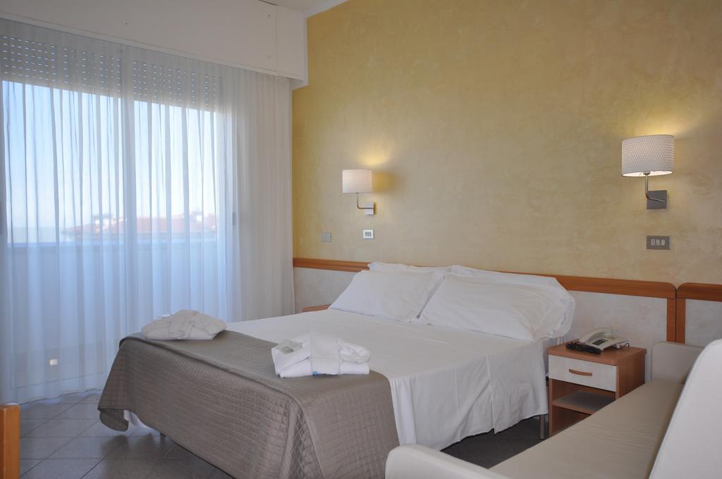 Hotel Adriatic&Beauty Rimini Kültér fotó